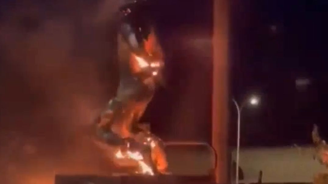 CHRISTMAS TREE OF THE MEXICAN CARTELS