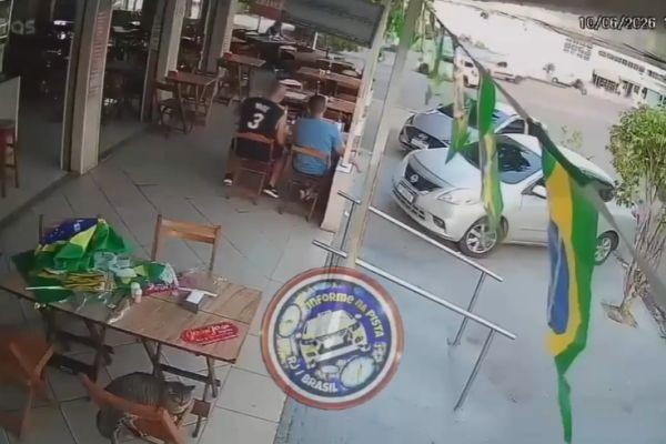Dude Tries to Rob Off-Duty Cops and Gets Shot, Killed in Brazil